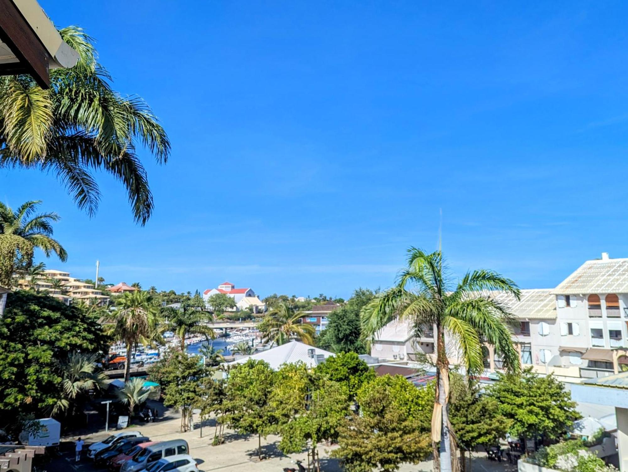 Appartamento Cap Saint Gilles - T3 Vue Sur Le Port Esterno foto